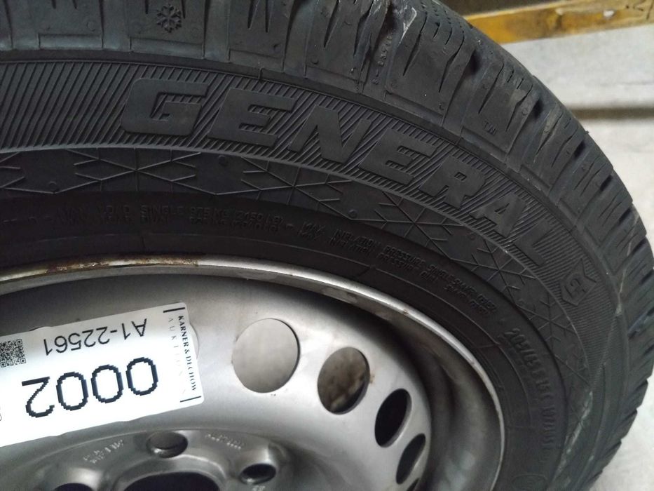 Jante 5x120 + anvelope iarna 205/65/R16C. Transporter/Amarok/Crafter