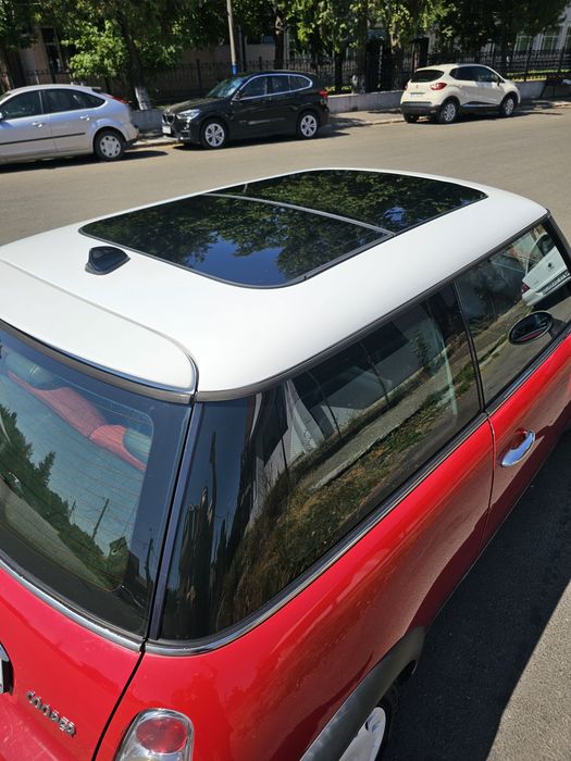 Vând mini cooper