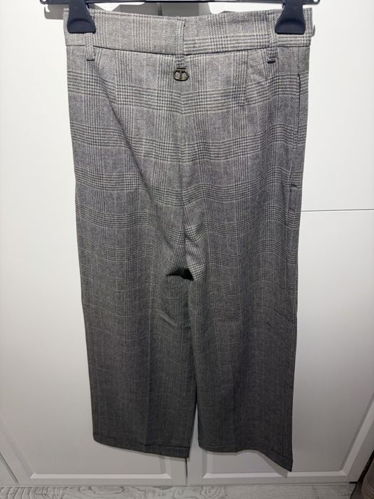 Нови панталони Twinset