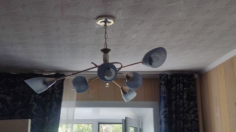 Люстры по 5000тг каждая