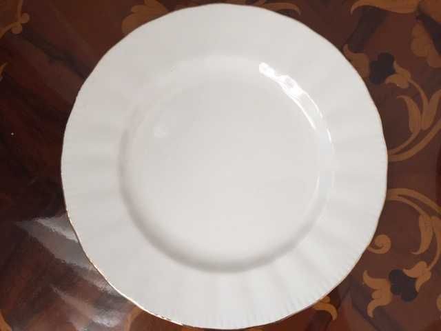 2 trio Royal Knight Anglia Bone China