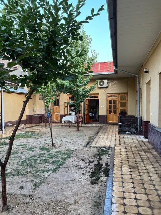 Продается участок 6 соток Ракат_Фасад 20м