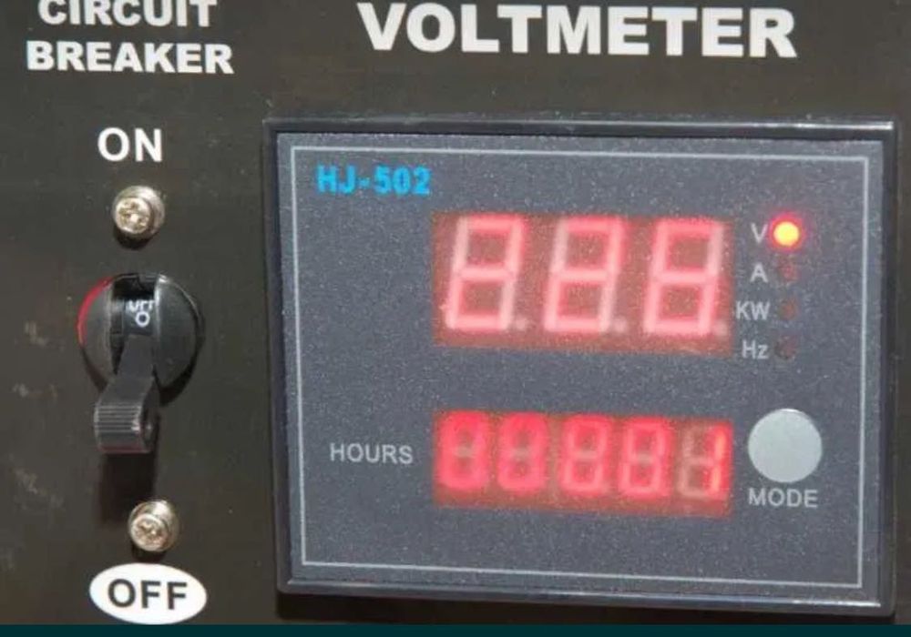 Генератор за ток 6.5 кв. - бензинов може и на газ