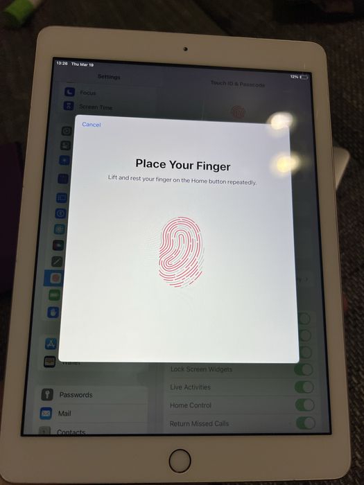 iPad 6 (2018) – Gold – 32 GB + Husă