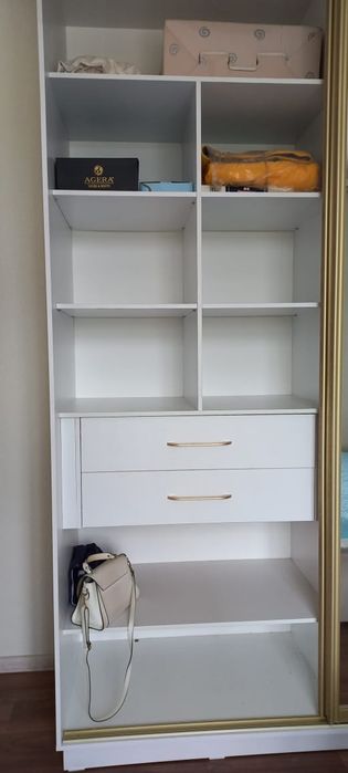 Продам шкаф купе