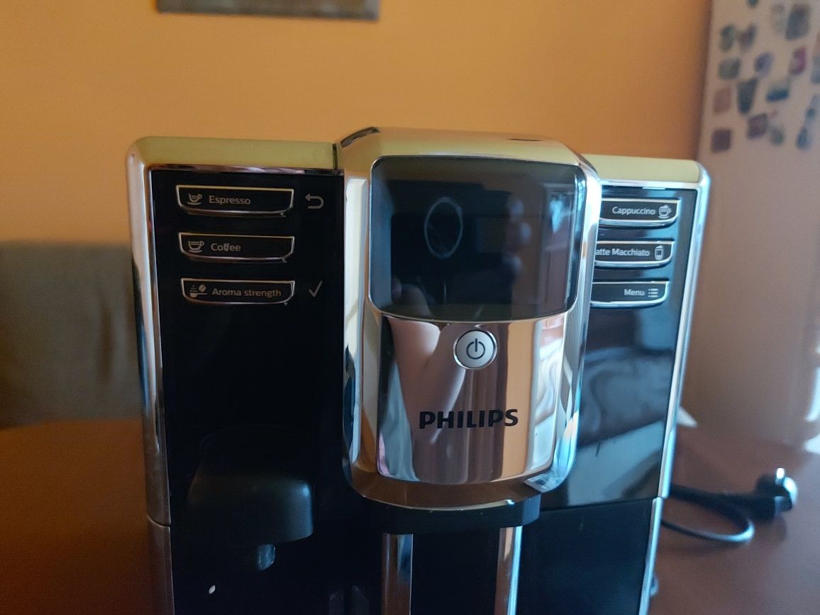 Кафеавтомат Philips серия 5000 гр. Добрич Център • OLX.bg