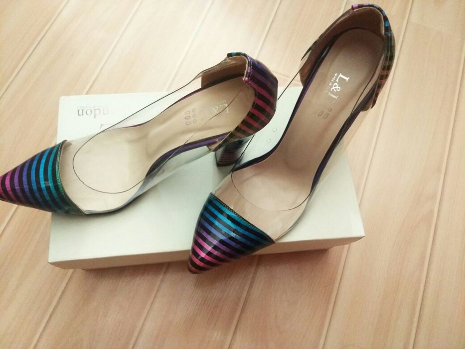 Дамски елегантни обувки 40 н.