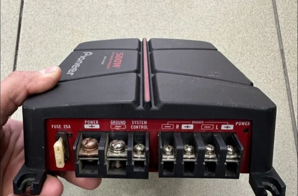 Keenwood KFC 718 Pioneer усилитель 500-watt