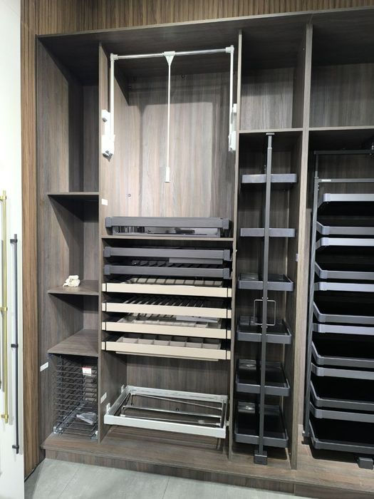 Сергей. Ремонт мебели. Реставрация. Сроки Горантия.