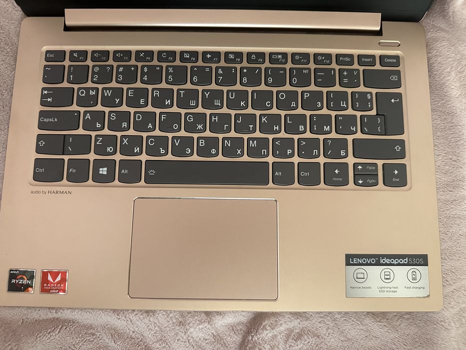 Лаптоп Lenovo ideapad 530s