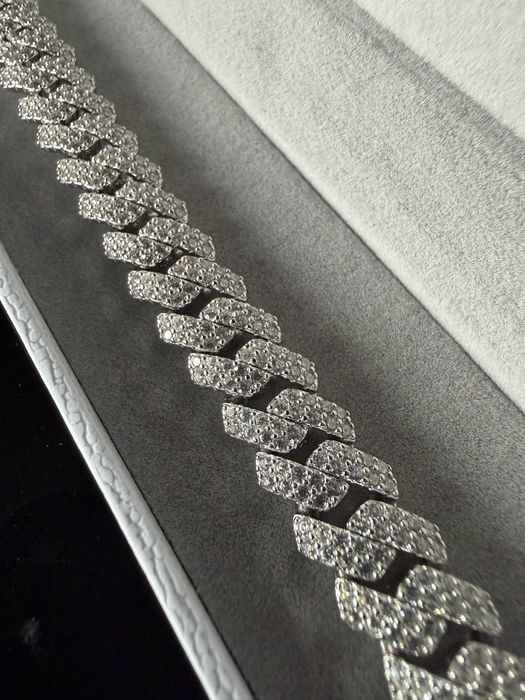 Bratara Cuban Miami Argint Solid 925 si Diamante DVVS1 Lab Moissanite