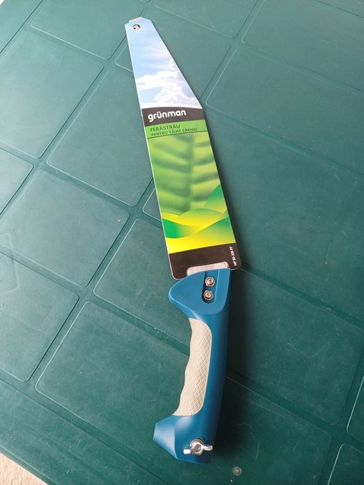 Ferestrau de taiat crengi nou