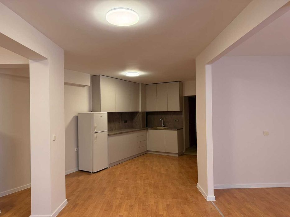 Продава се Двустаен апартамент в Варна, Аспарухово - 69 кв.м за 1885 €/кв.м - Снимка #5