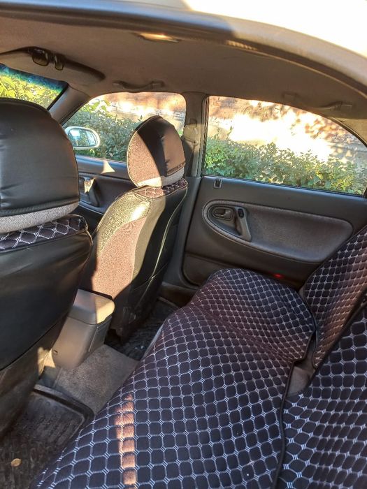 Продам Мазда кронс