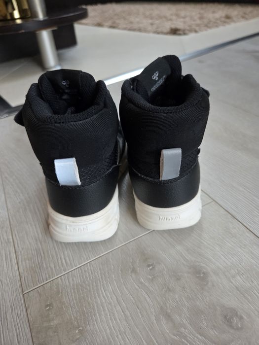 Водоустийчиви детски ботушки на марката HUMMEL