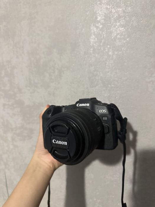 Canon r8 и объектив 35 mm rf 1.8