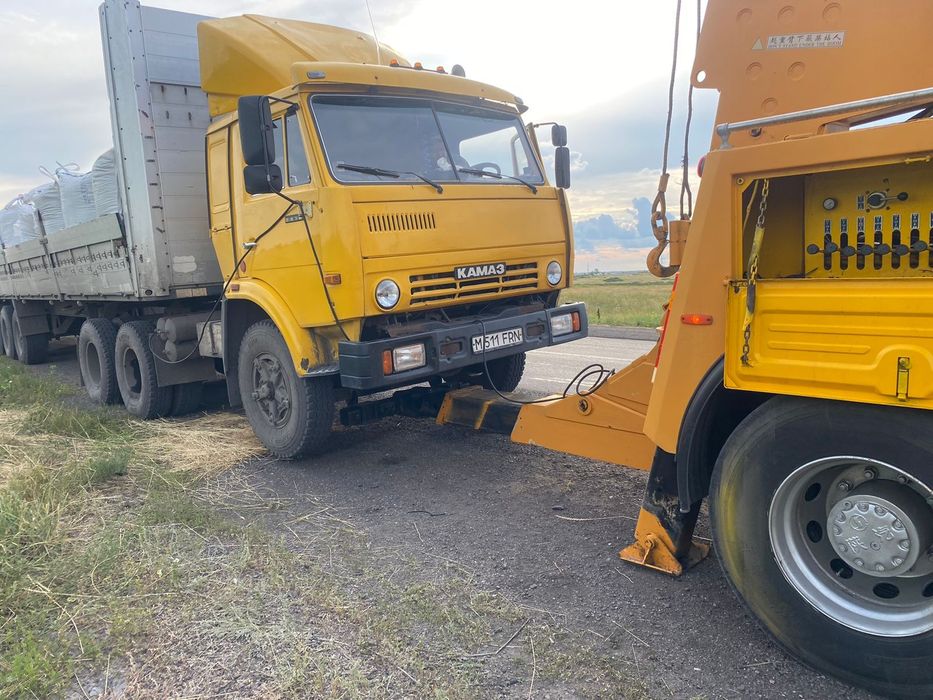 Грузовой эвакуатор