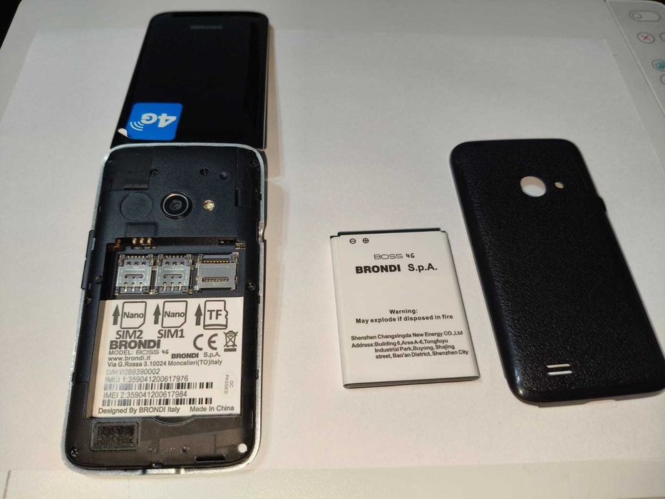 Telefoane 4G, semnal foarte bun, baterie foarte buna, noi, seniori.