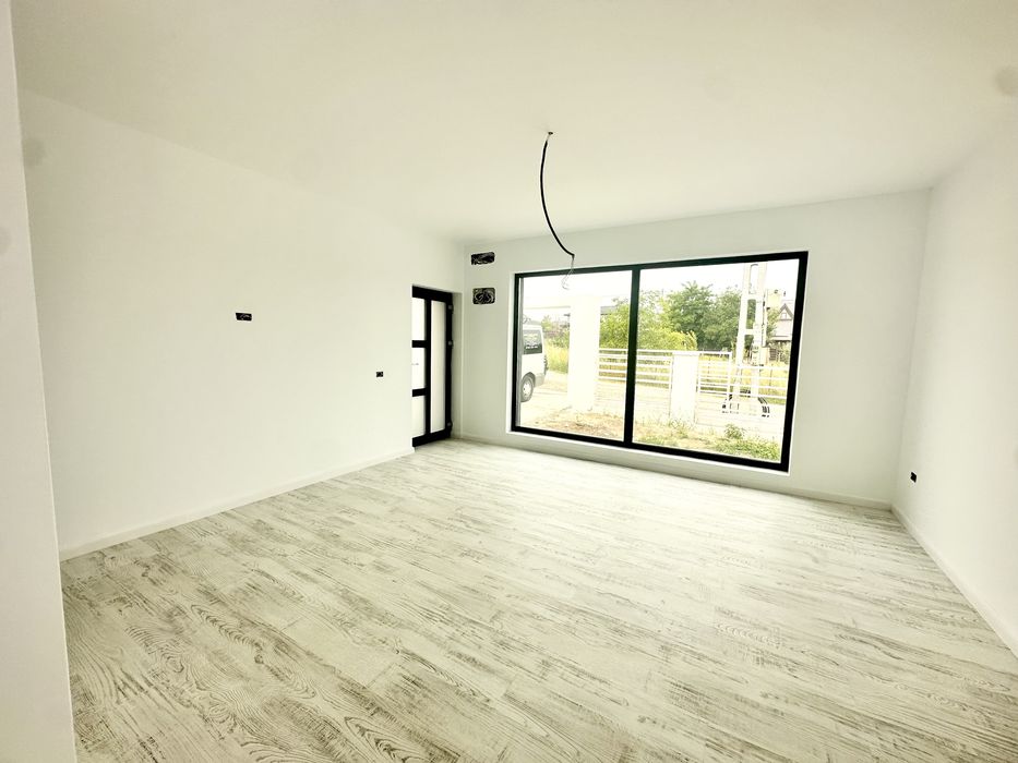 Casa cu Incalzire in Pardoseala -4 camere