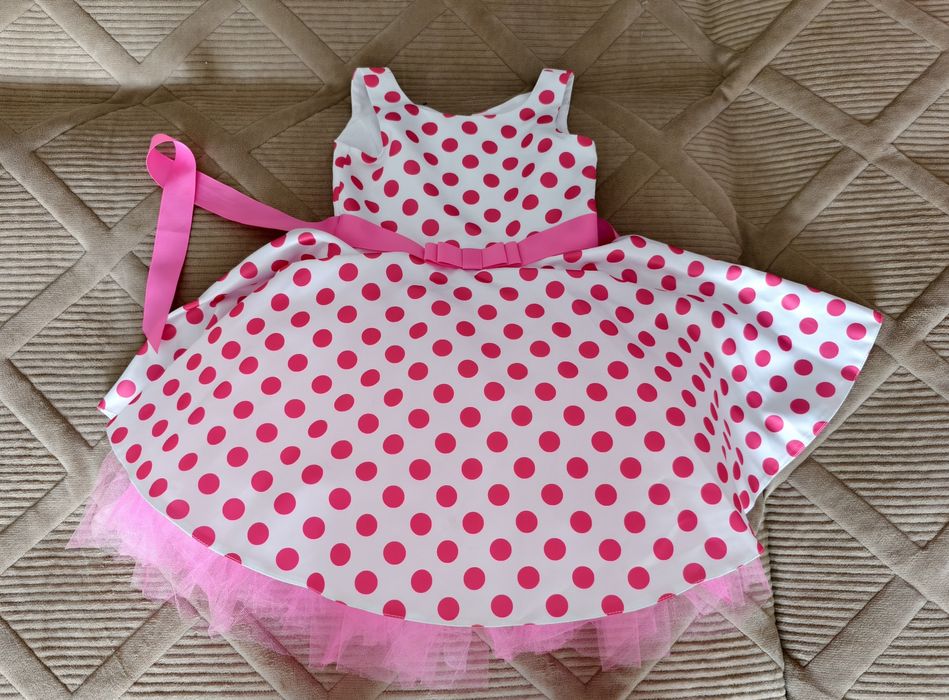 Продам платье на девочку