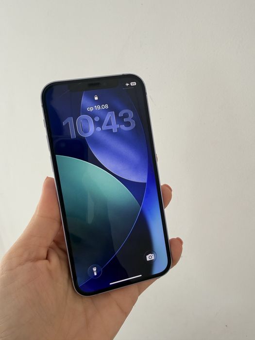 Iphone 12 перфектен