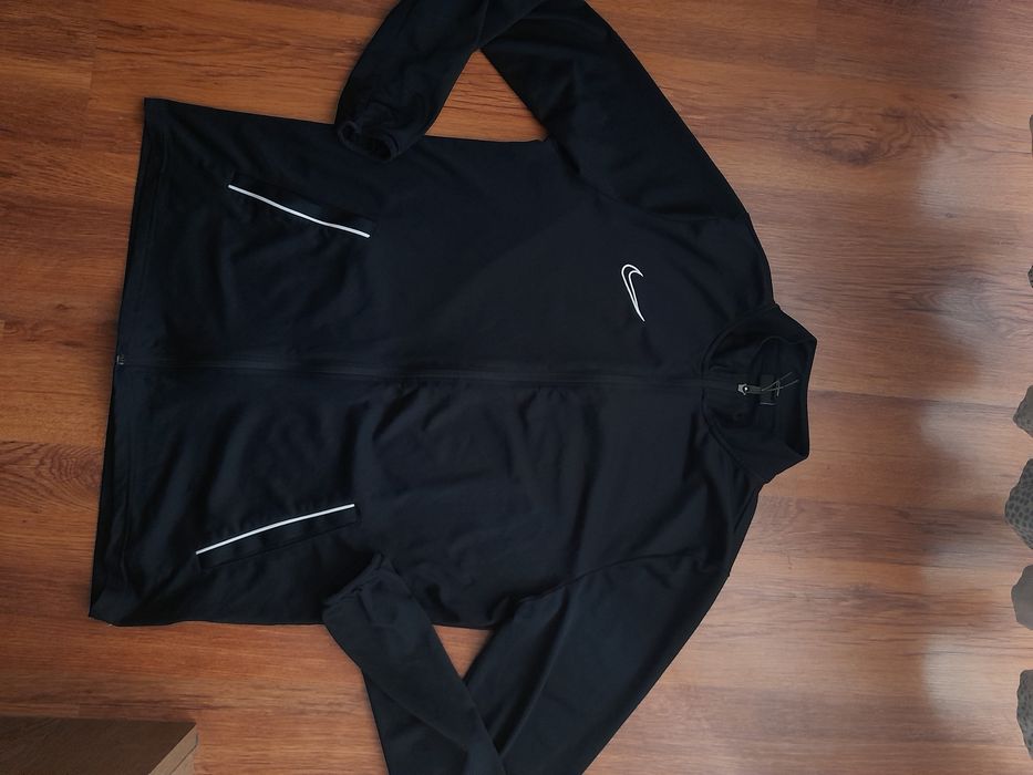 Nike горнище и панталонки XL размер.