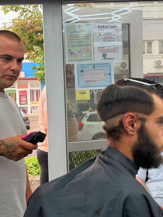 Frizer la domiciliu (Si in Weekend)| Bäleni- Cuca - Vile