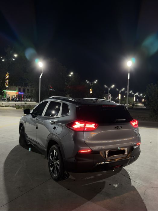 Tracker 2 2024 premier