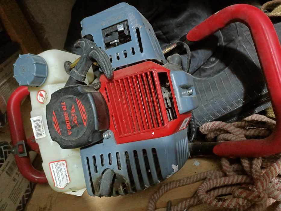 Бур бензобур можно