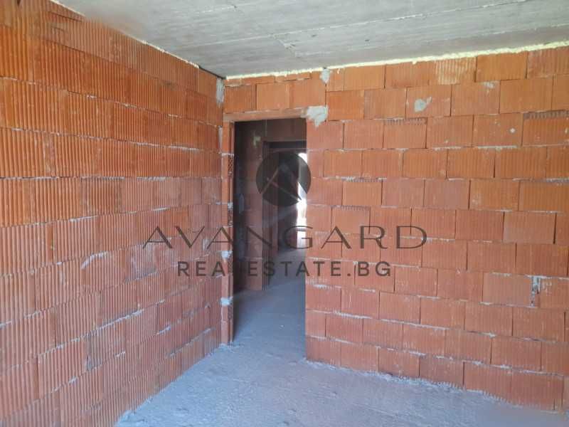 Продава се Двустаен апартамент в Пловдив, Христо Смирненски - 64 кв.м за 1375 €/кв.м - Снимка #4