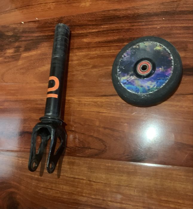 Детали на трюкавой самокат