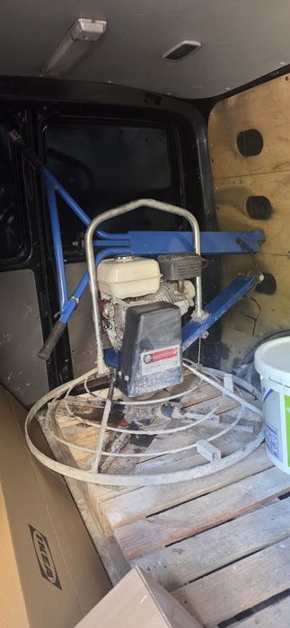 Elicopter beton și sapa honda