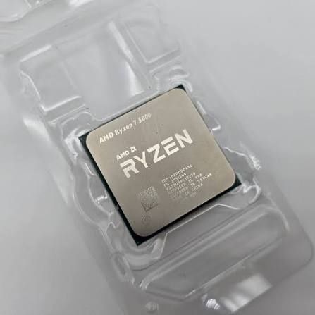Процессор Ryzen 7 5800