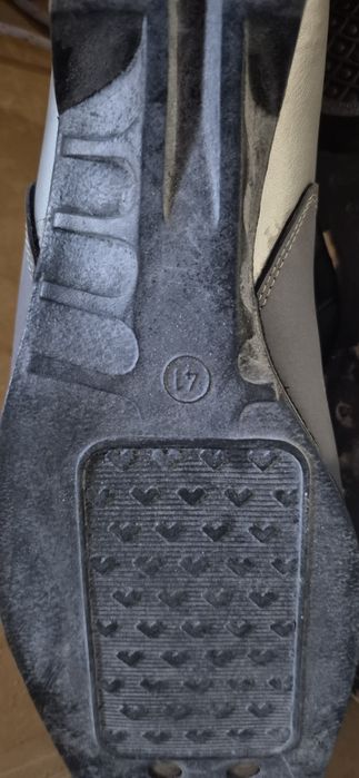 Лыжные ботинки б/у