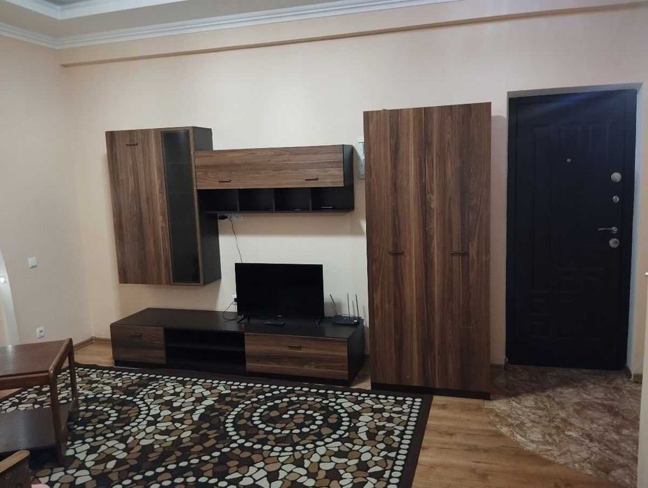 Дава се под наем Двустаен апартамент в София, Люлин 5 - 60 кв.м за 375 € - Снимка #1