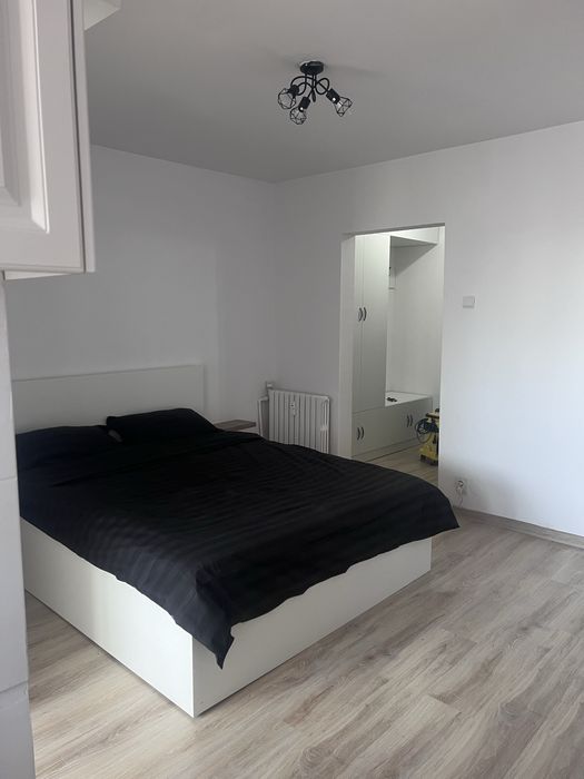 Inchiriez garsoniera regim hotelier