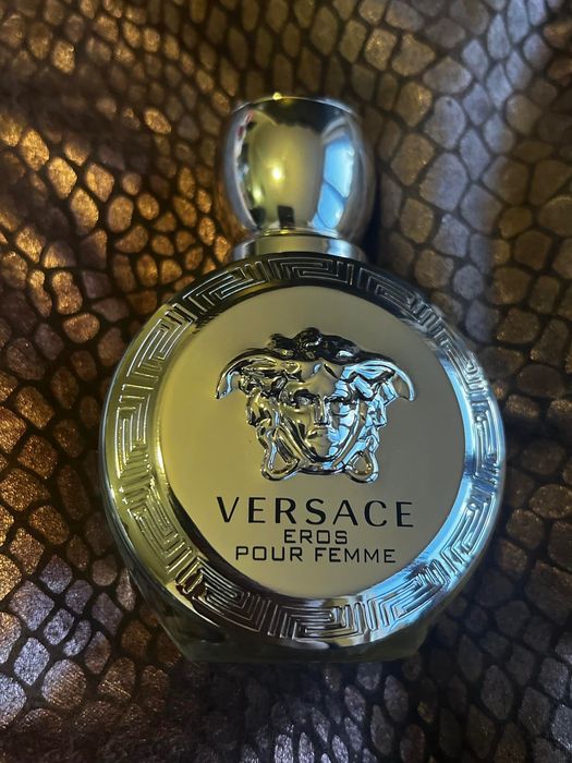 Луксозен Оригинален Марков  Златен Парфюм Versace Eros Pour Femme EDP