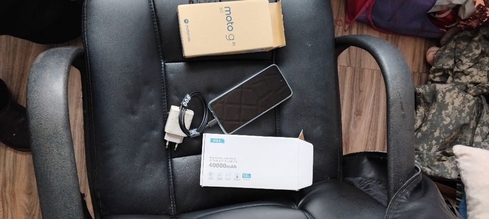 Продавам телефон Моторола Moto g 35 5G