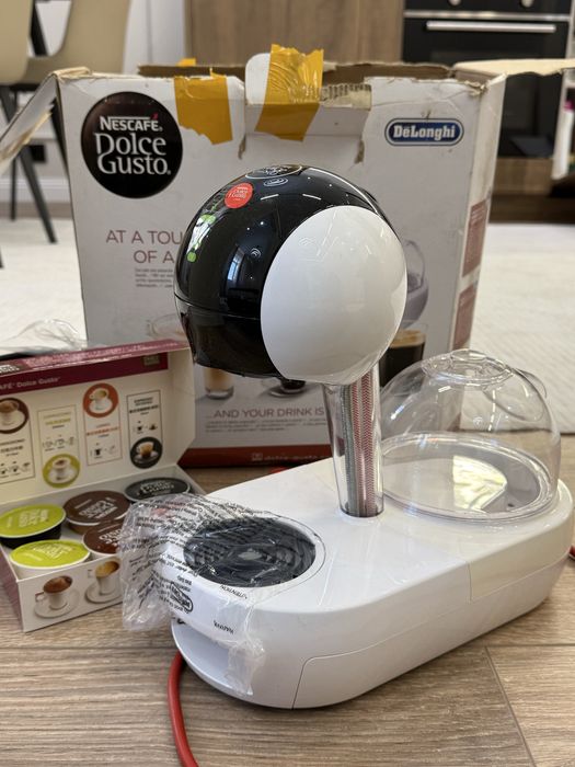 Кофемашина DeLonghi Nescafe Dolce Gusto Stelia + капсулы