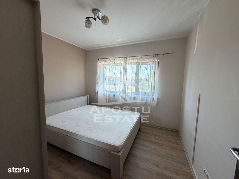 Apartament cu 3 camere de vânzare ,terasă mare, Dumbravita
