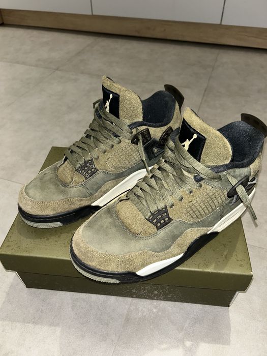 Jordan 4 SE Craft olive green
