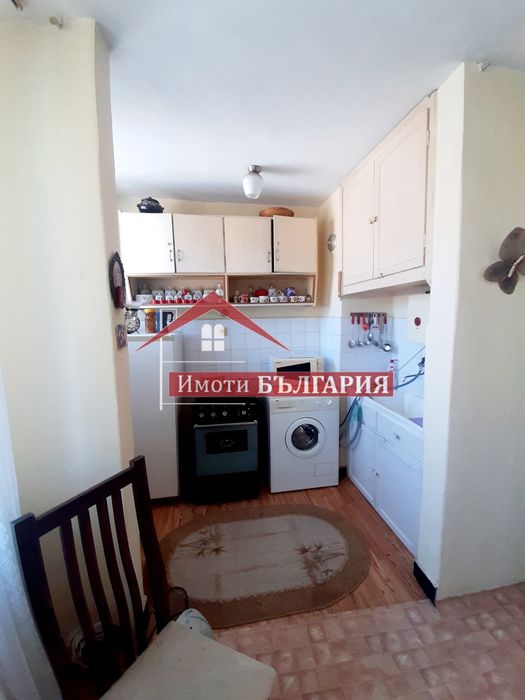 Продава се Четиристаен апартамент в Карлово - 93 кв.м за 932 €/кв.м - Снимка #2