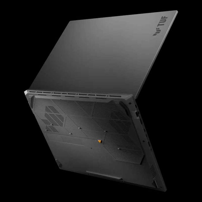 Asus TUF A18" FHD+ AMD Ryzen™ 7 260 DDR5 16GB SSD 512GB RTX 5060 8GB