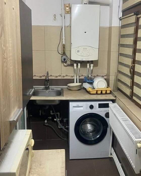 Apartament decomandat cu 3camere Târgu Jiu
