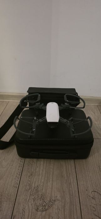 DJI Spark Ultra-Combo – Pachet „Full de Full” – Baterii Noi (2024)