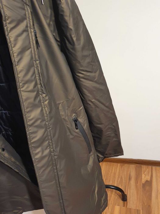 Parka /Geaca barbati Zara material cauciucat mar L - NOUA (kaki)