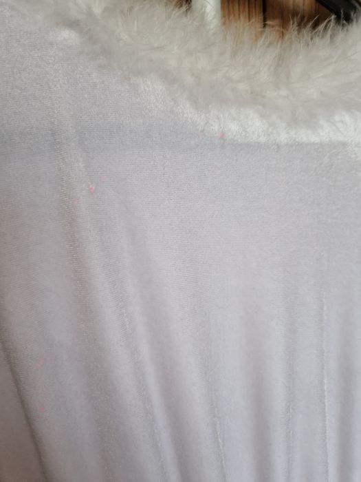 Rochita pentru serbare sau nunta 6-8ani