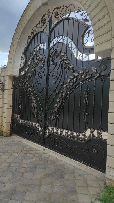 Замена замков.дверных ручек.уплотнителя дверей