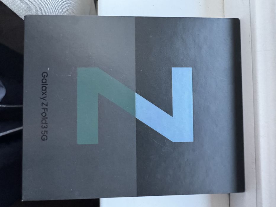 Samsung z fold 3