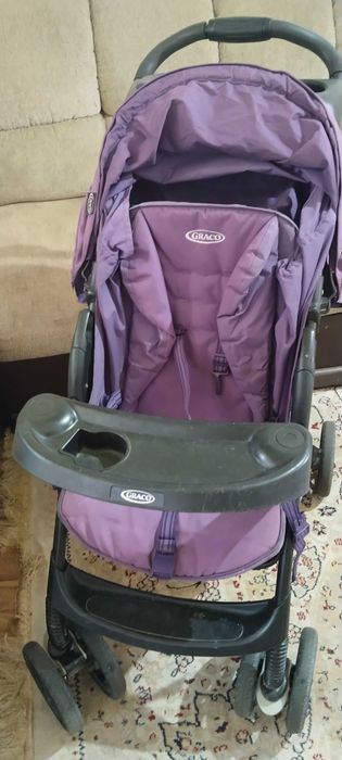 Продам коляску Graco